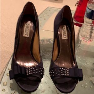 Navy shoes by Badgley Mischka